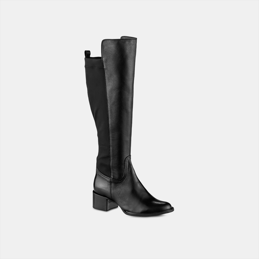 Bota montaria Ferri de cano alto em couro preto com detalhe em elástico para ajuste perfeito.